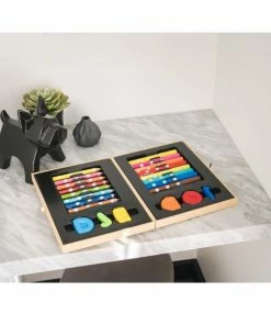 Djeco - Box Of Colours For Little Ones 9 Djeco - Box Of Colours For Little Ones -Le Toy Van Sales DJ9010 DjecoBoxofColoursforLittleOnes 5 1024x1024