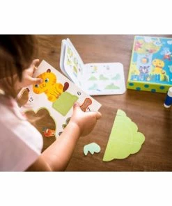 Djeco - Garden Pals Collage Scene Craft Kit For Preschoolers -Le Toy Van Sales DJ9877 DjecoGardenPalsCollageSceneCraftKitforPreschoolers 6 1024x1024