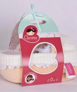 Bonikka - Grace Baby Doll In Carry Cot With Accessories 10 Bonikka - Grace Baby Doll In Carry Cot With Accessories -Le Toy Van Sales DSL1910 BonikkaDolls GraceBabyDollinCarryCotWithAccessories 3 1024x1024