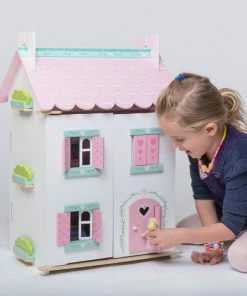 Le Toy Van - Sweetheart Cottage Doll House (with Furniture) 8 Le Toy Van - Sweetheart Cottage Doll House (with Furniture) -Le Toy Van Sales LEH126 Le Toy Van Sweetheart Cottage Doll House with Furniture girl 1024x1024