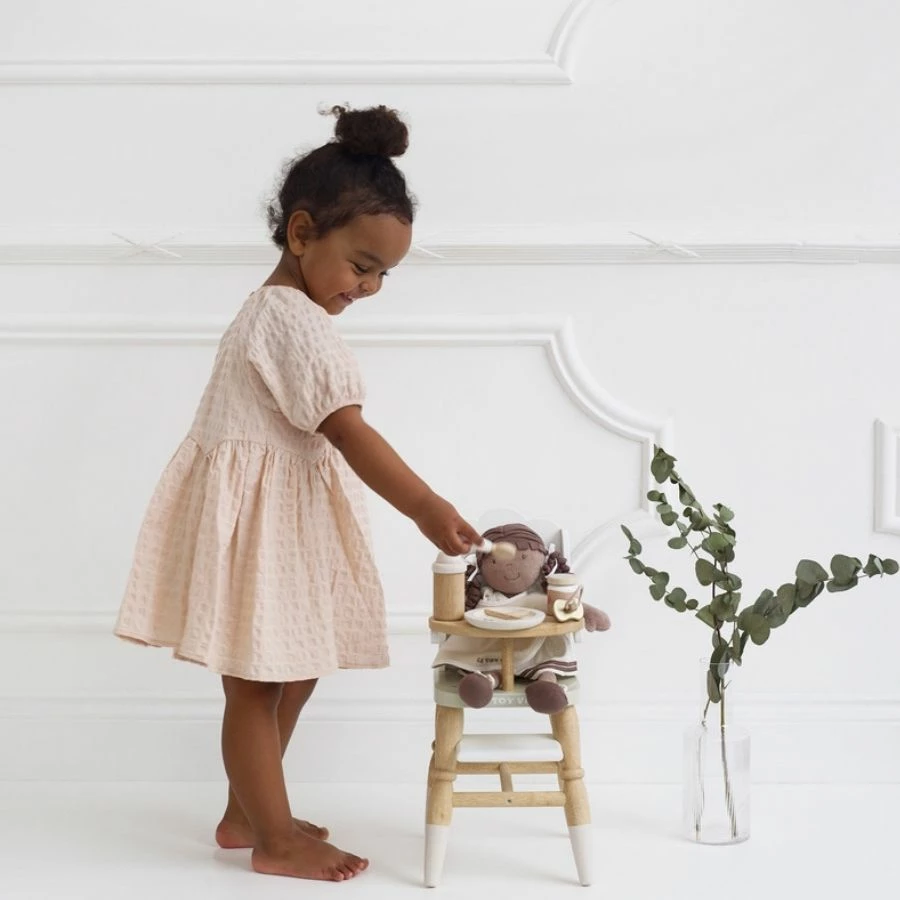 Le Toy Van - Doll Nursing Set 7 Le Toy Van - Doll Nursing Set - Image 5